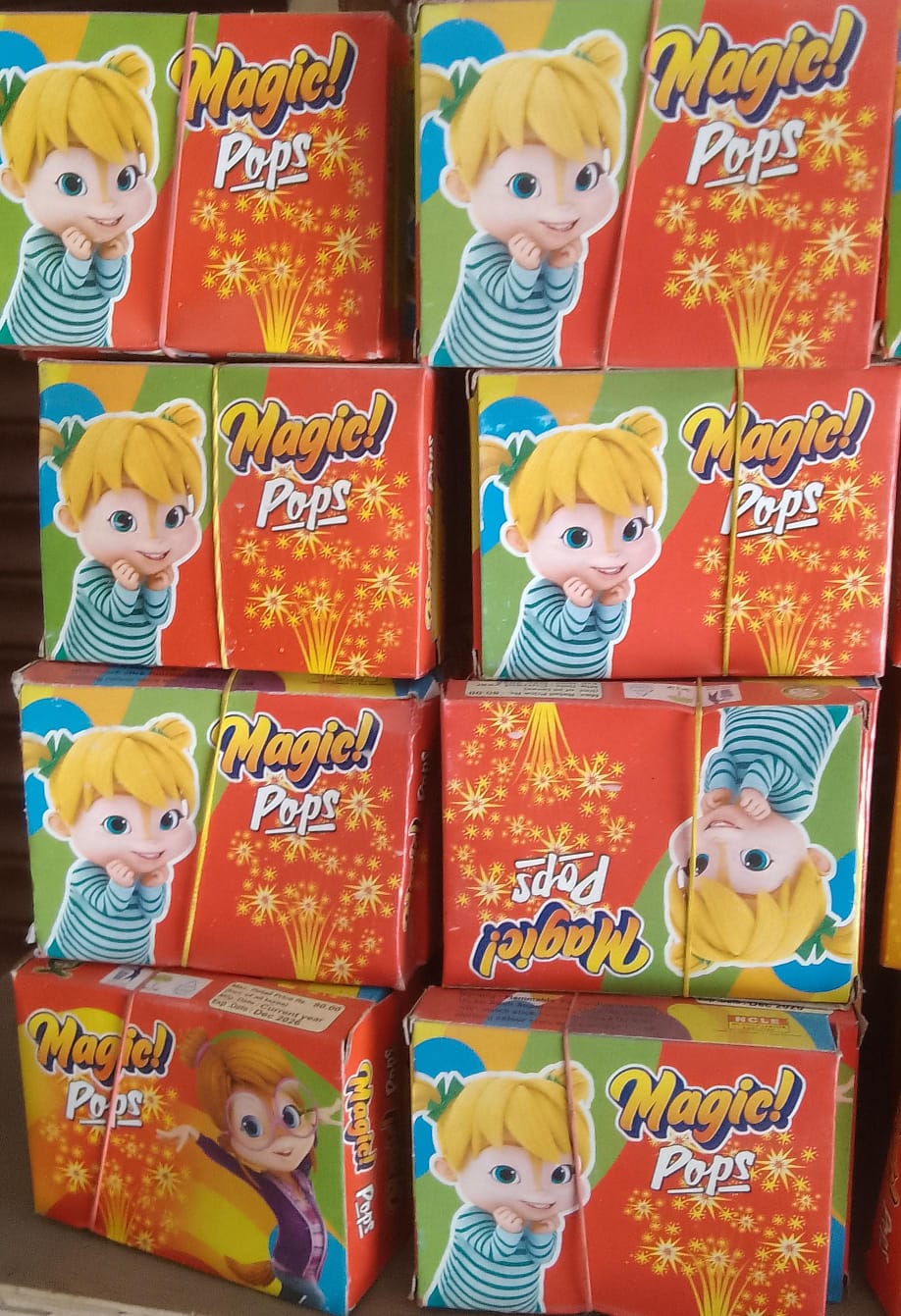 inba Crackers Magic POPS